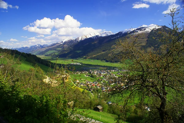 Austrian mountain village — Stock Photo, Image