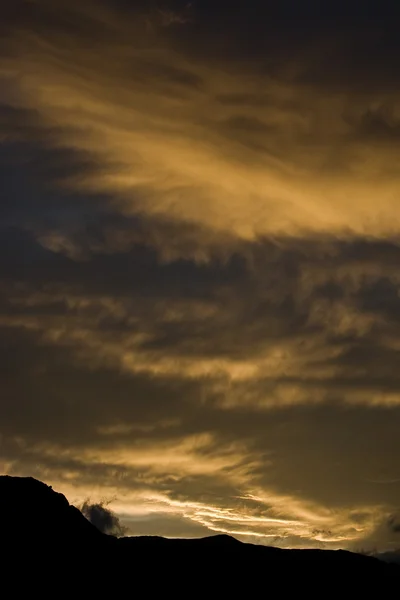 Solnedgång i caucas berg — Stockfoto