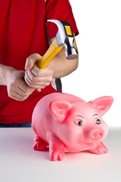 ピンクの貯金とハンマー — ストック写真