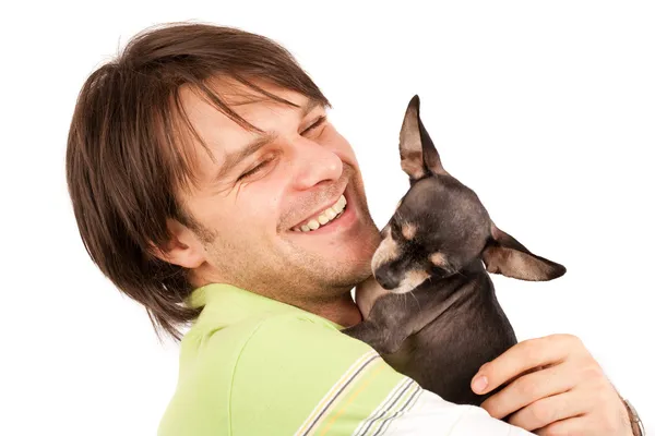 Junger Mann mit seinem Chihuahua — Stockfoto
