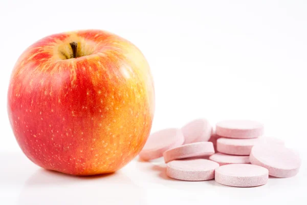 Apple означает витамины — стоковое фото