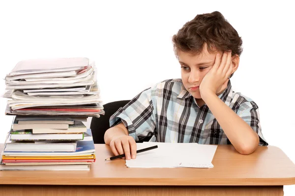 Skolpojke missnöjd av läxor — Stockfoto
