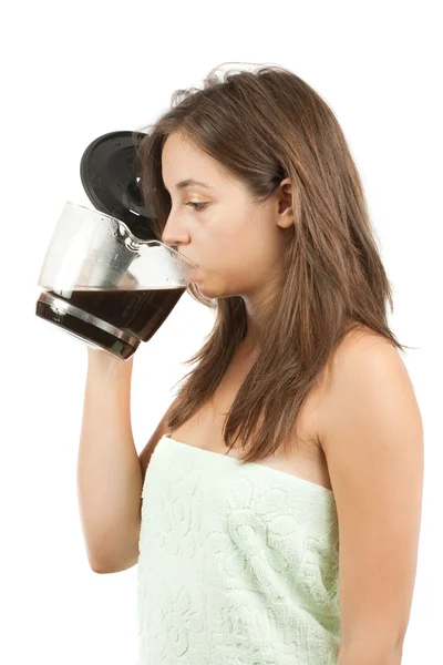 年轻女子喝咖啡 — 图库照片