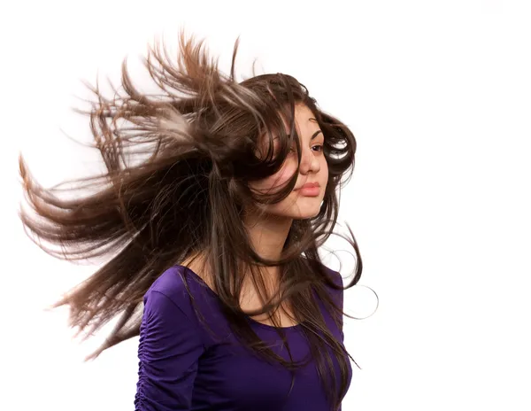 Menina lançando cabelo — Fotografia de Stock