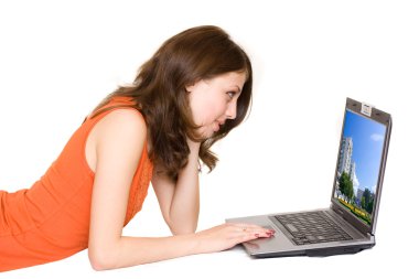 Bilgisayarlı iş kadını