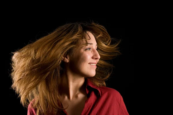 Linda loira lançando cabelo — Fotografia de Stock
