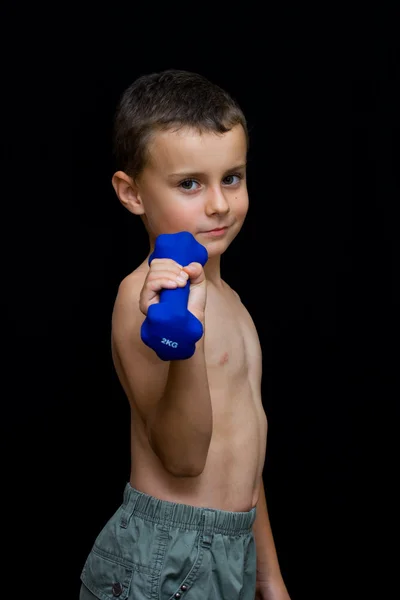 孩子做健身 — 图库照片