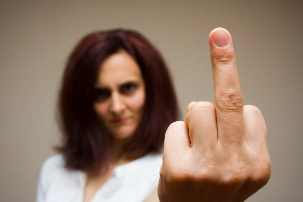 Žena ukazující prst — Stock fotografie