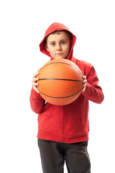 Miúdo com basquetebol — Fotografia de Stock