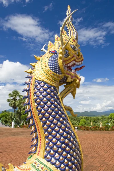 Templo budista na Tailândia — Fotografia de Stock