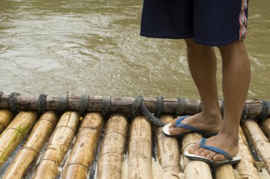 Bambu rafting