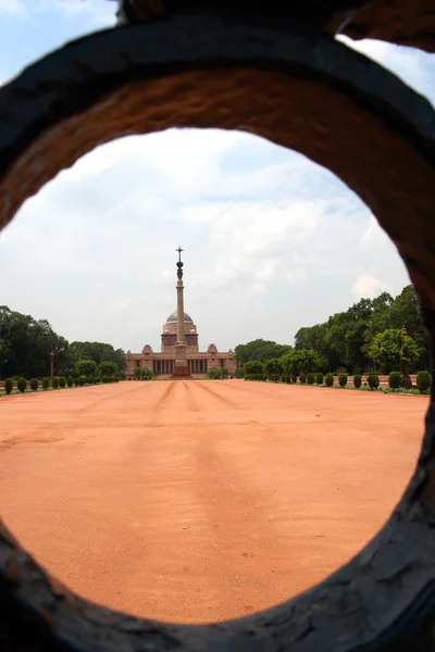 Резиденция президента в Нью-Дели — стоковое фото
