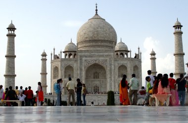 Taj Mahal mausoleum clipart