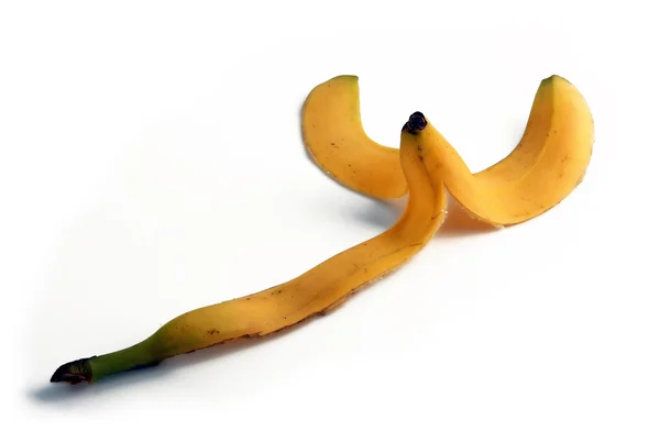 Bananskal isolerade över vita. — Stockfoto