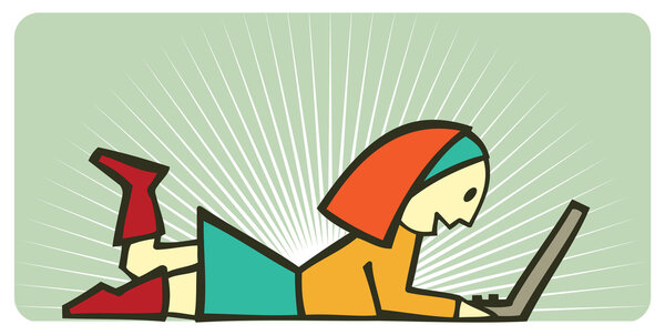 Счастливая девушка с блокнотом
