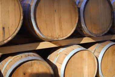 Wine barrels clipart