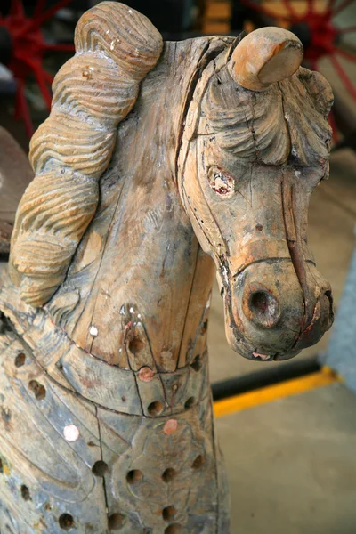 メリーの行くラウンドの馬 — ストック写真