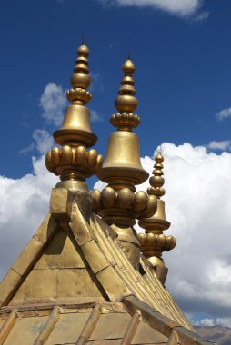 Tibet Tapınağı çatı