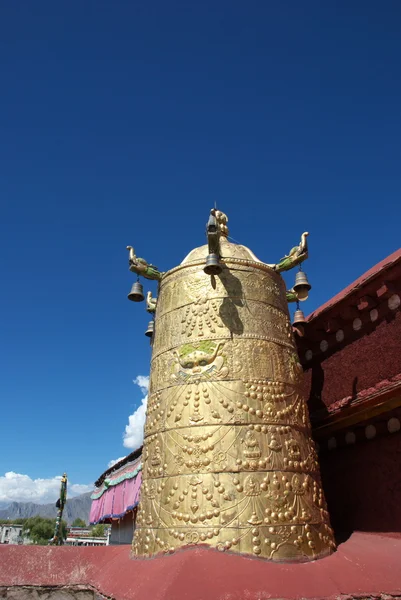 Tibetaanse tempel dak — Stockfoto