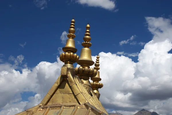stock image Tibetan temple roof