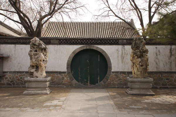 Historische chinesische Tür — Stockfoto