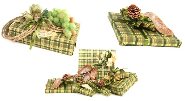 Green christmas presents — Stock Photo, Image