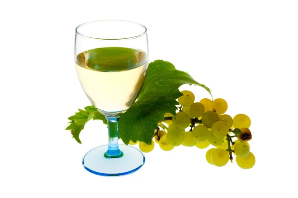 Glass of White Vine and Organic Grapes — Stock Photo, Image
