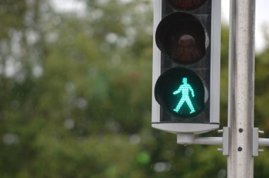 Traffic lights, green clipart