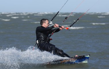 Kitesurfing clipart