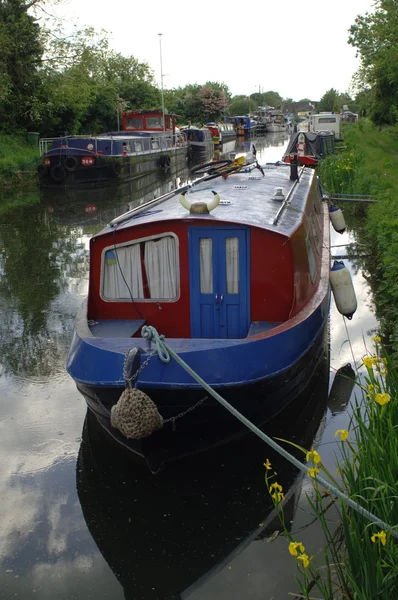 Barge canal vergrendelen — Stockfoto
