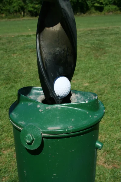 Golf piłka podkładka — Zdjęcie stockowe