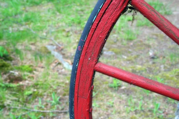 Red Wagon Wheel — Stock Photo, Image