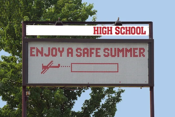 High School sign — Stock Photo, Image