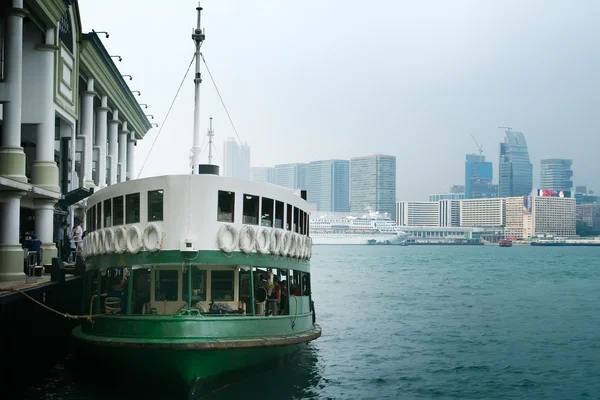 Ferry landing in Honk Kong — Stock Photo, Image