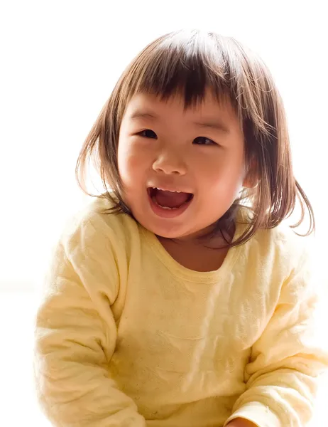 Menina asiática feliz com sorriso — Fotografia de Stock