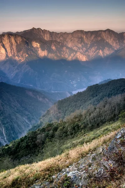 カラー山の風景 — ストック写真