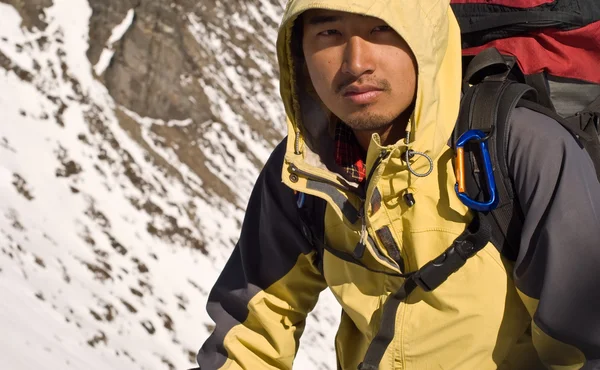 Азиатский альпинист — стоковое фото