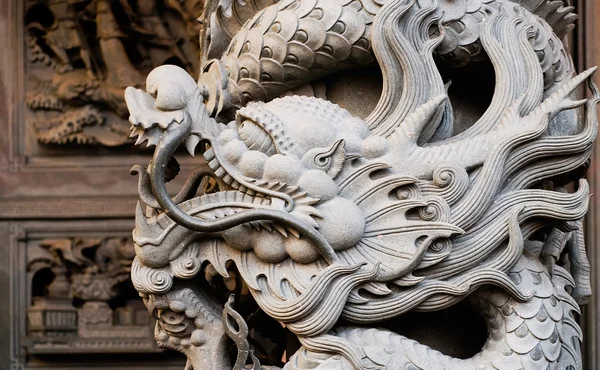 Temple Stong Carving - Dragon — Stock Photo, Image