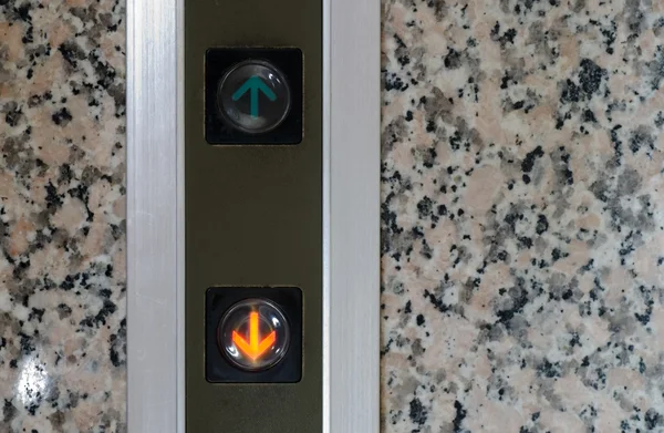 Výtah tlačítko dolů znamení — Stock fotografie