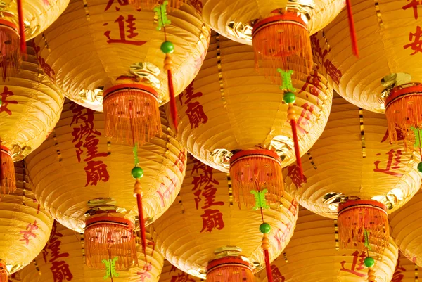 Lot of yellow chinese lantern — Stock Photo, Image