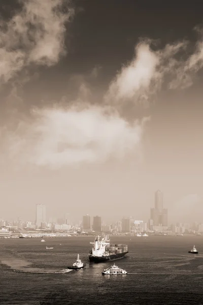 Panoráma města z přístavu — Stock fotografie
