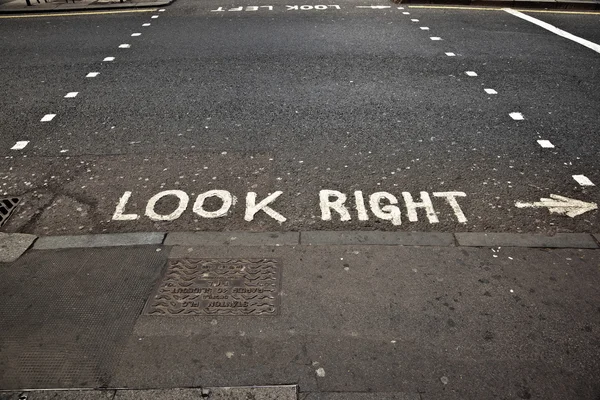 Look right — Stock Photo, Image