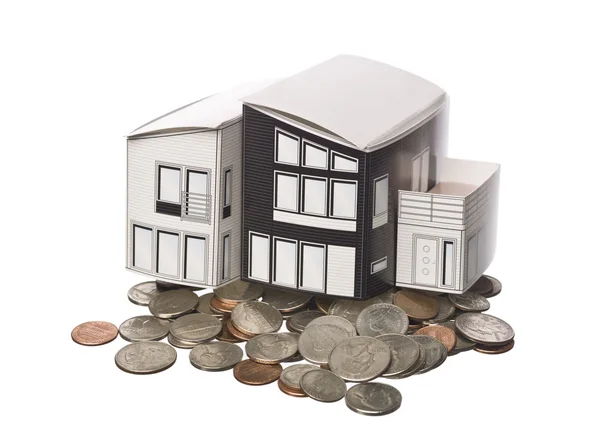Model domu a mince — Stock fotografie