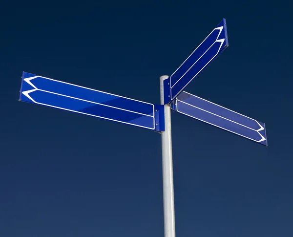 Blank signpost with six arrows — Stock Photo, Image