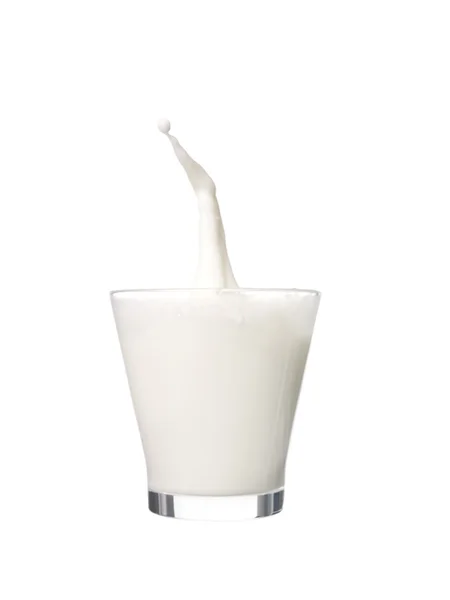 Glas mjölk stänk — Stockfoto