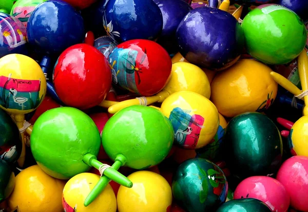 Kolorowe meksykański marakasy — Zdjęcie stockowe