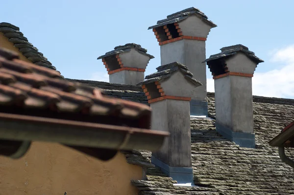 Kasaba çatılar — Stok fotoğraf