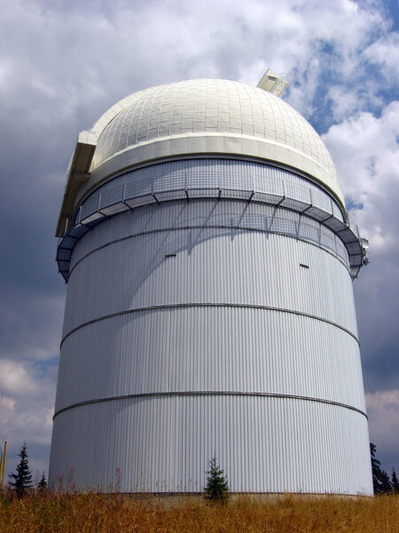 Astronomical observatory