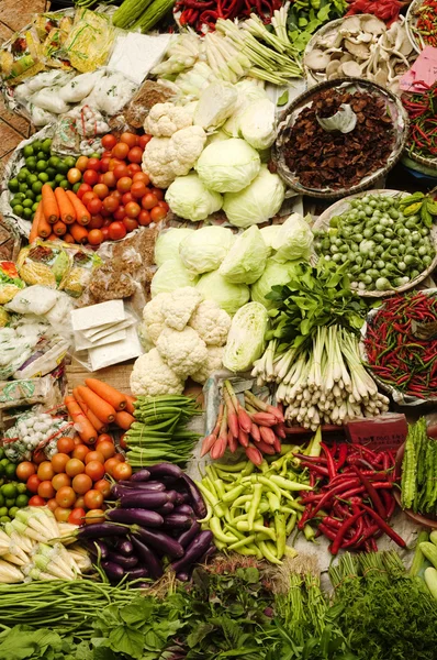 Aziatische verse groenten markt — Stockfoto