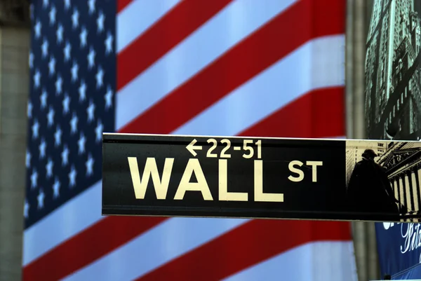Straßenschild für Wall Street — Stockfoto